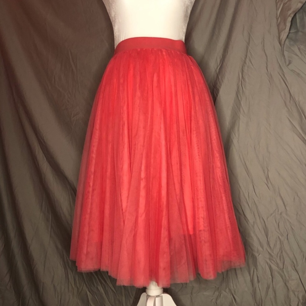NWOT MEDIUM Pink Princess Tulle Skirt!